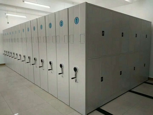 档案蜜桃AV噜噜一区二区三区小说架